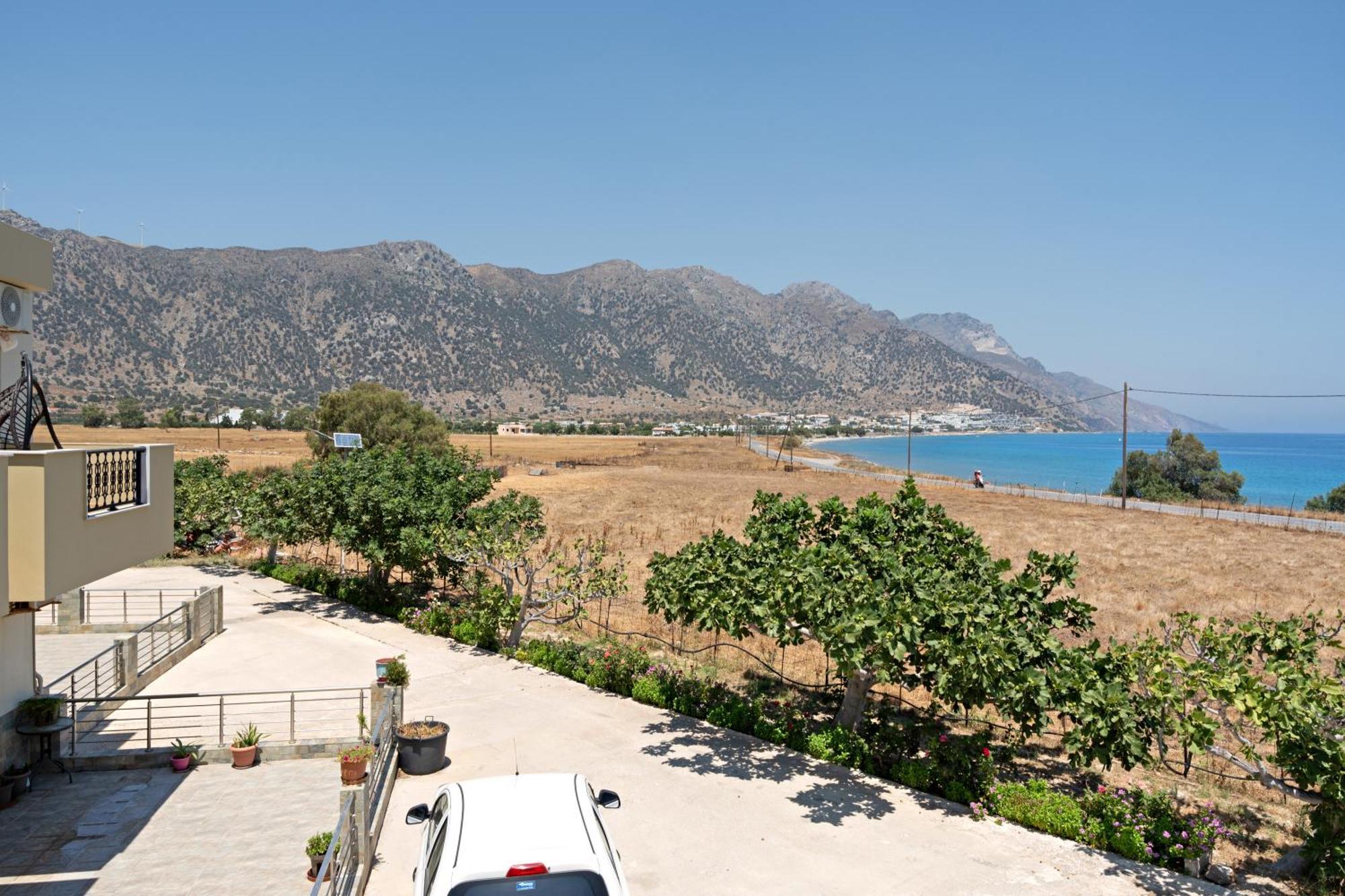 Athina Seaside Apartment Kardamena  Exterior photo