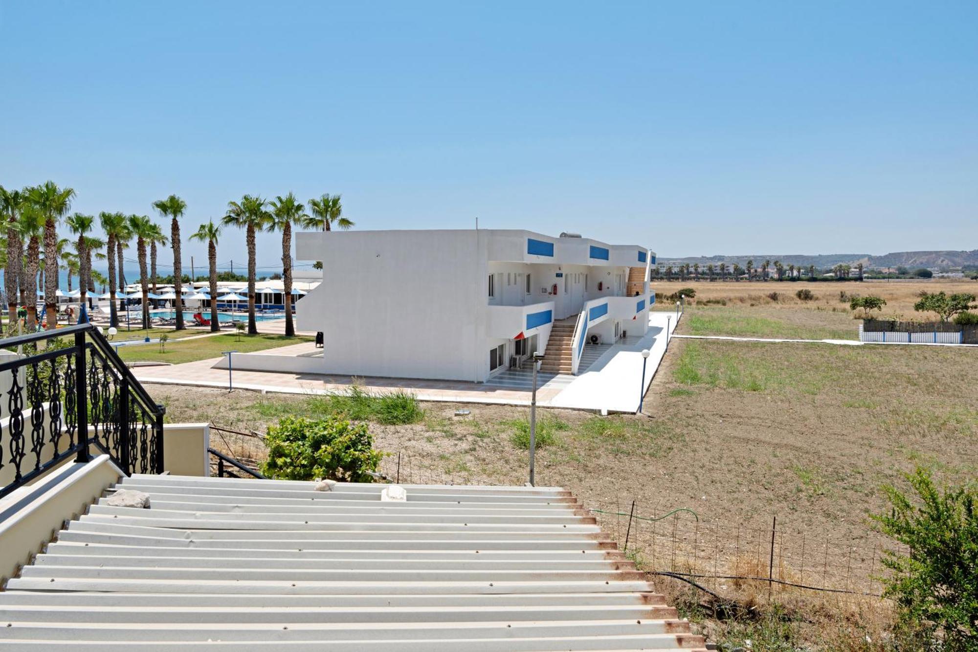 Athina Seaside Apartment Kardamena  Exterior photo